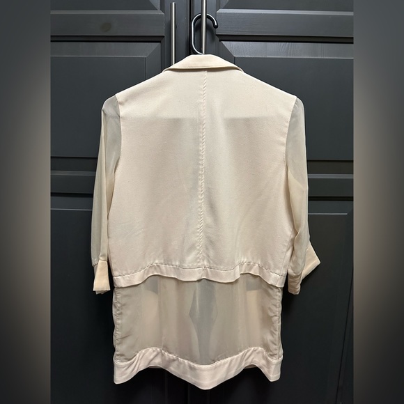 Unique short trench - Picture 2 of 2